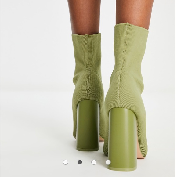NWT Public Desire Exclusive Wide Fit Loyal Heel Sock Boots in Olive Knit - Picture 10 of 11